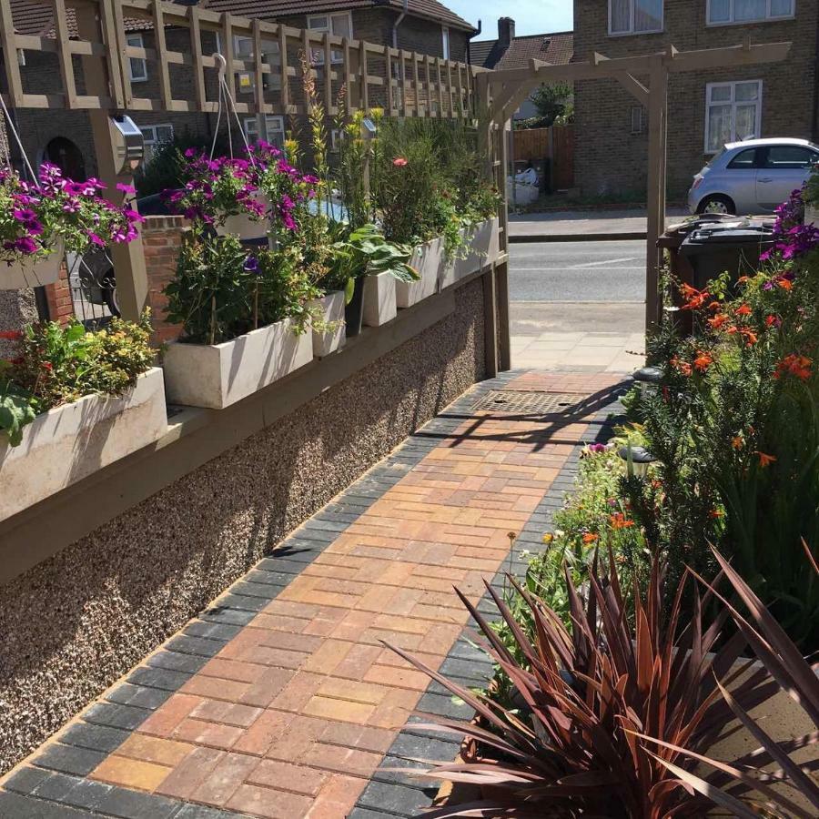 Apartamento Becontreelodge Dagenham